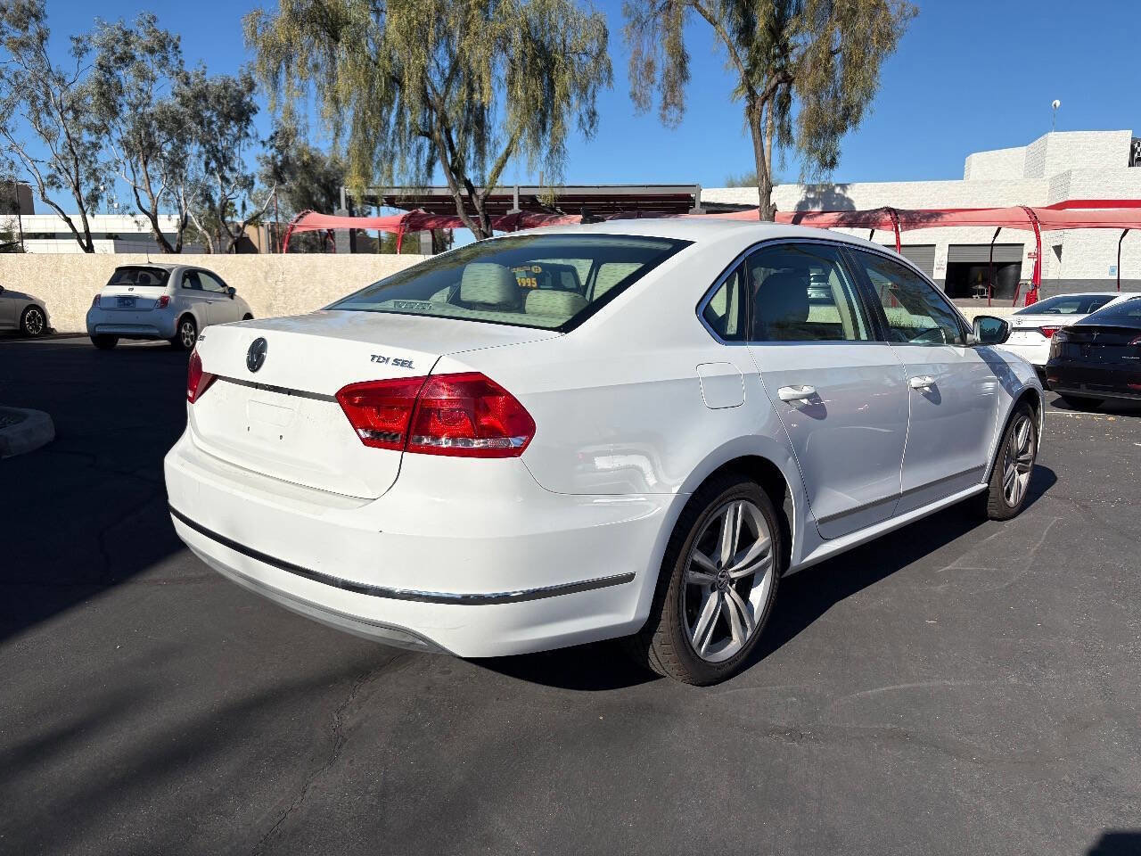 Used 2013 Volkswagen Passat TDI SEL Premium image 6