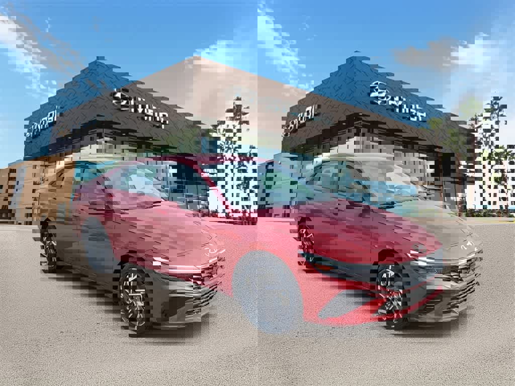 New 2025 Hyundai Elantra SEL image 4