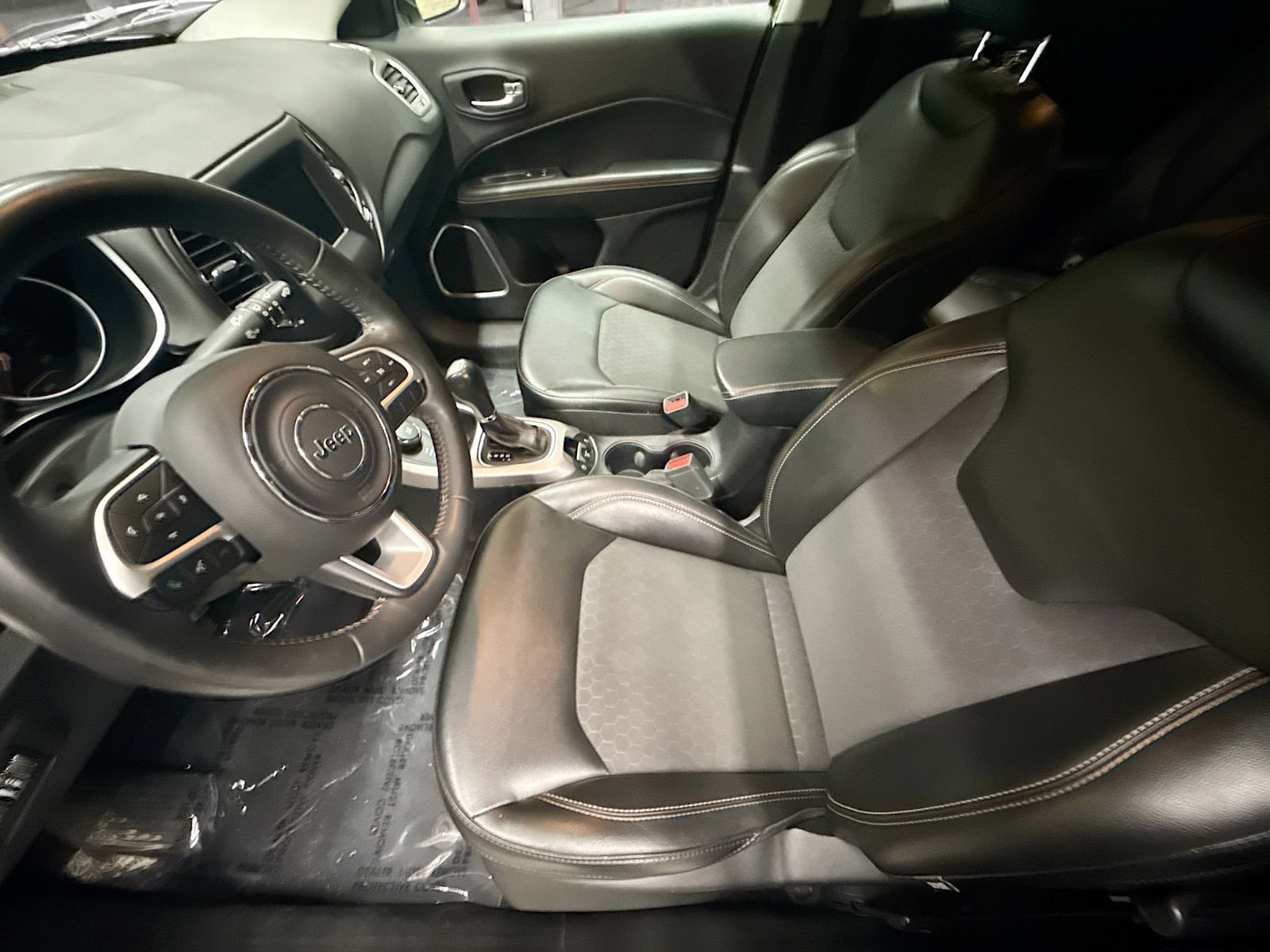 Used 2018 Jeep Compass Latitude w/ Popular Equipment Group AWD/4WD image 22