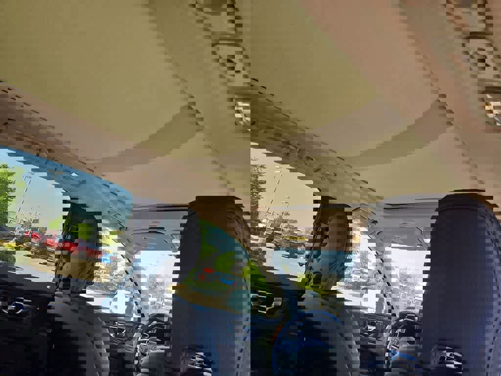 Used 2022 Volvo XC60 B5 Momentum AWD/4WD image 23