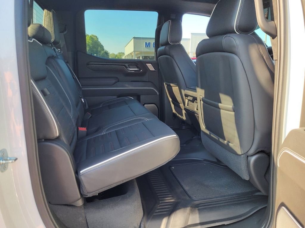 Used 2024 GMC Sierra 1500 AT4X AWD/4WD image 14