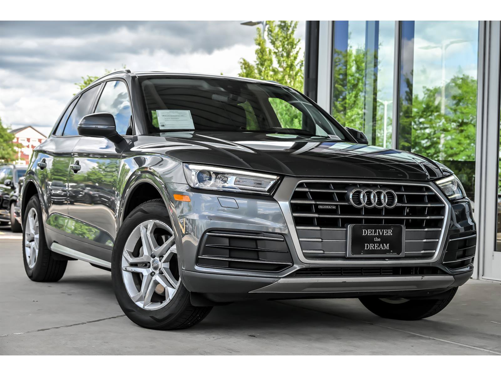 Used 2018 Audi Q5 2.0T Premium w/ Convenience Package AWD/4WD image 1