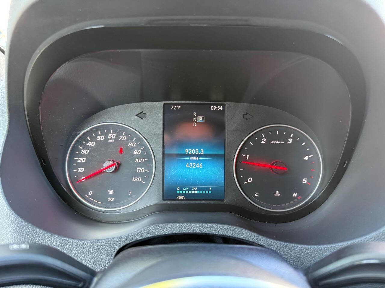 Used 2022 Mercedes-Benz Sprinter 2500 image 34