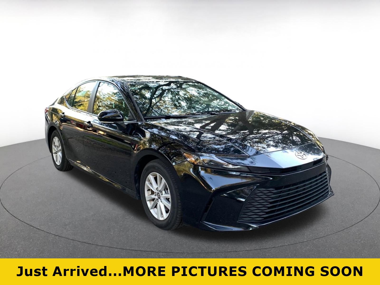 Used 2025 Toyota Camry LE