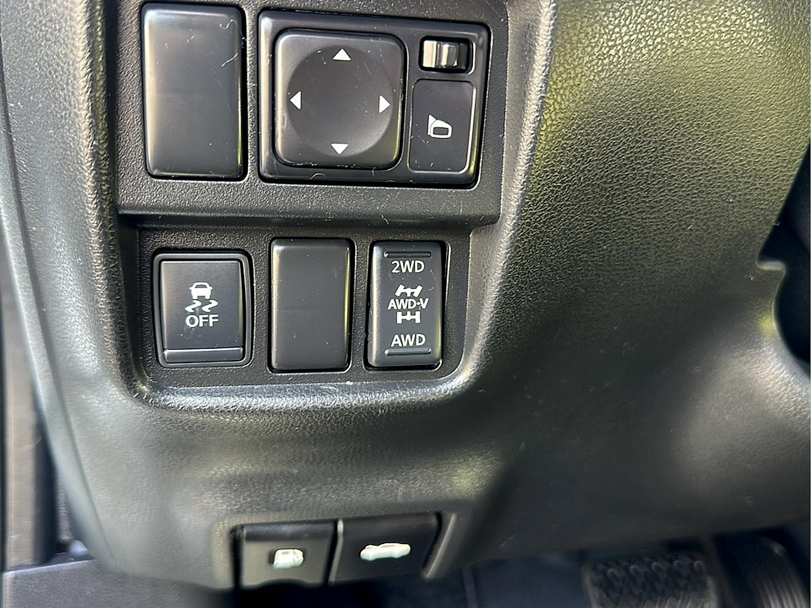 Used 2014 Nissan Juke SL AWD/4WD image 20