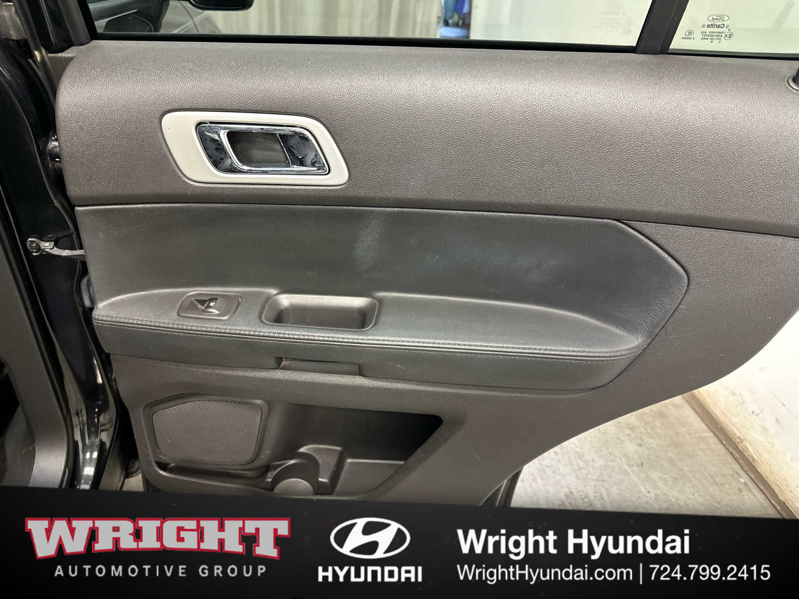 Used 2015 Ford Explorer XLT image 16