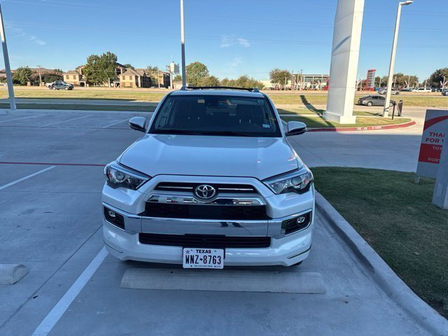 Used 2024 Toyota 4Runner Limited AWD/4WD image 3