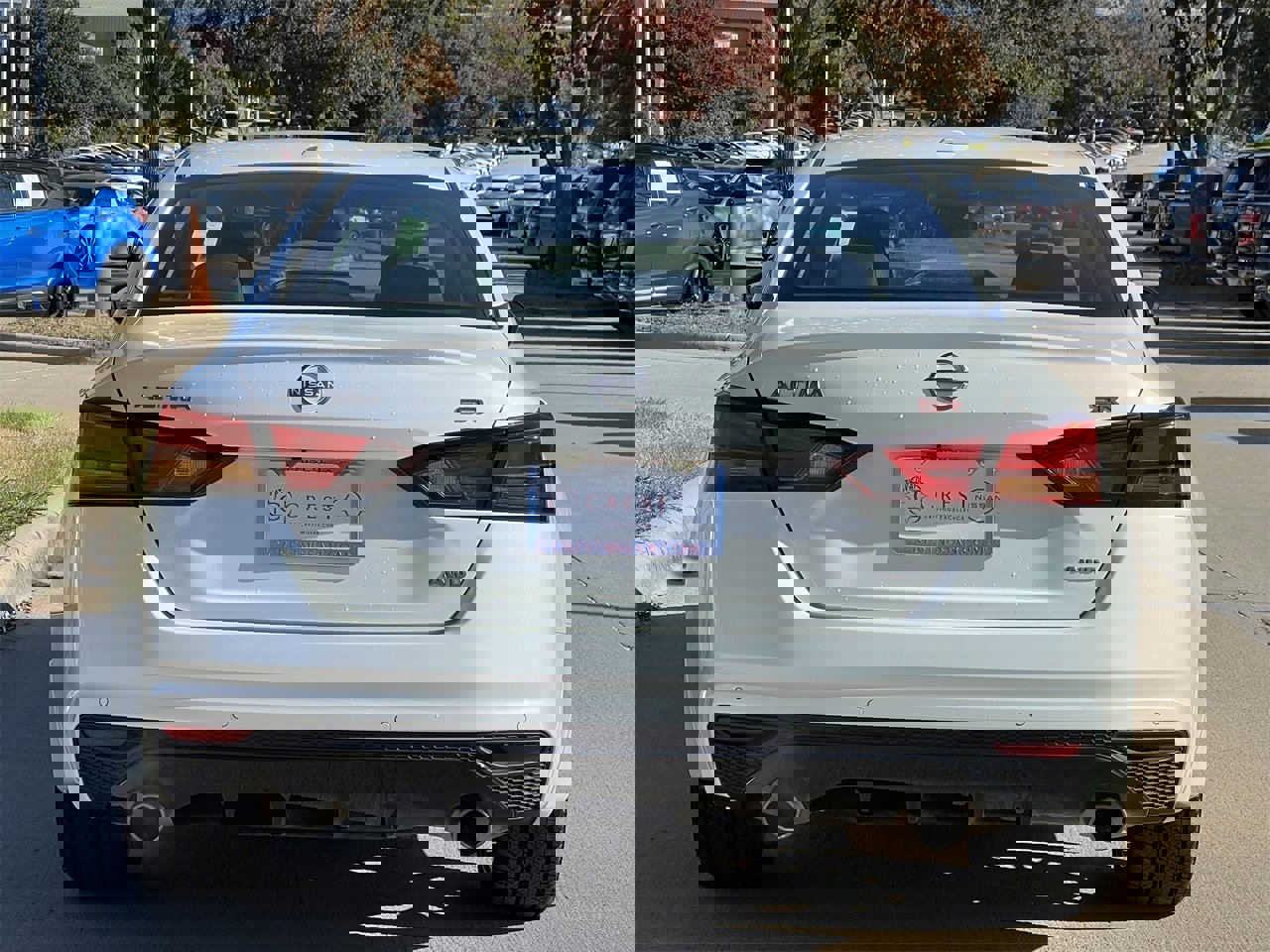 Certified 2025 Nissan Altima 2.5 SR image 5