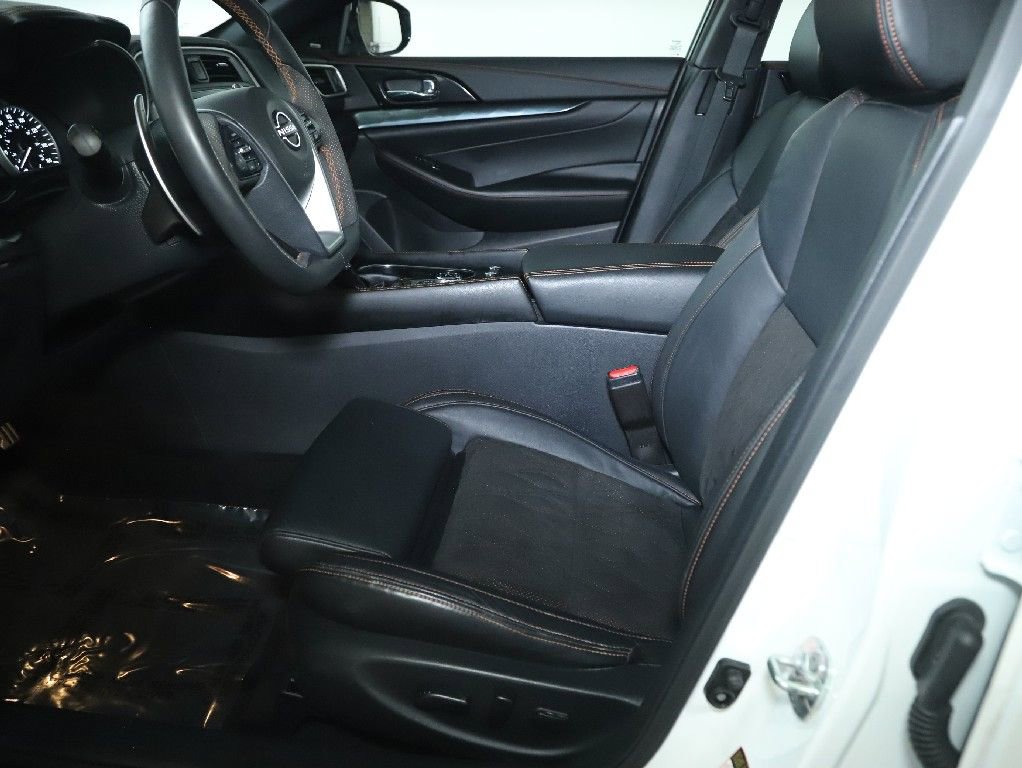 Certified 2023 Nissan Maxima SR w/ Sport Mat Group image 21