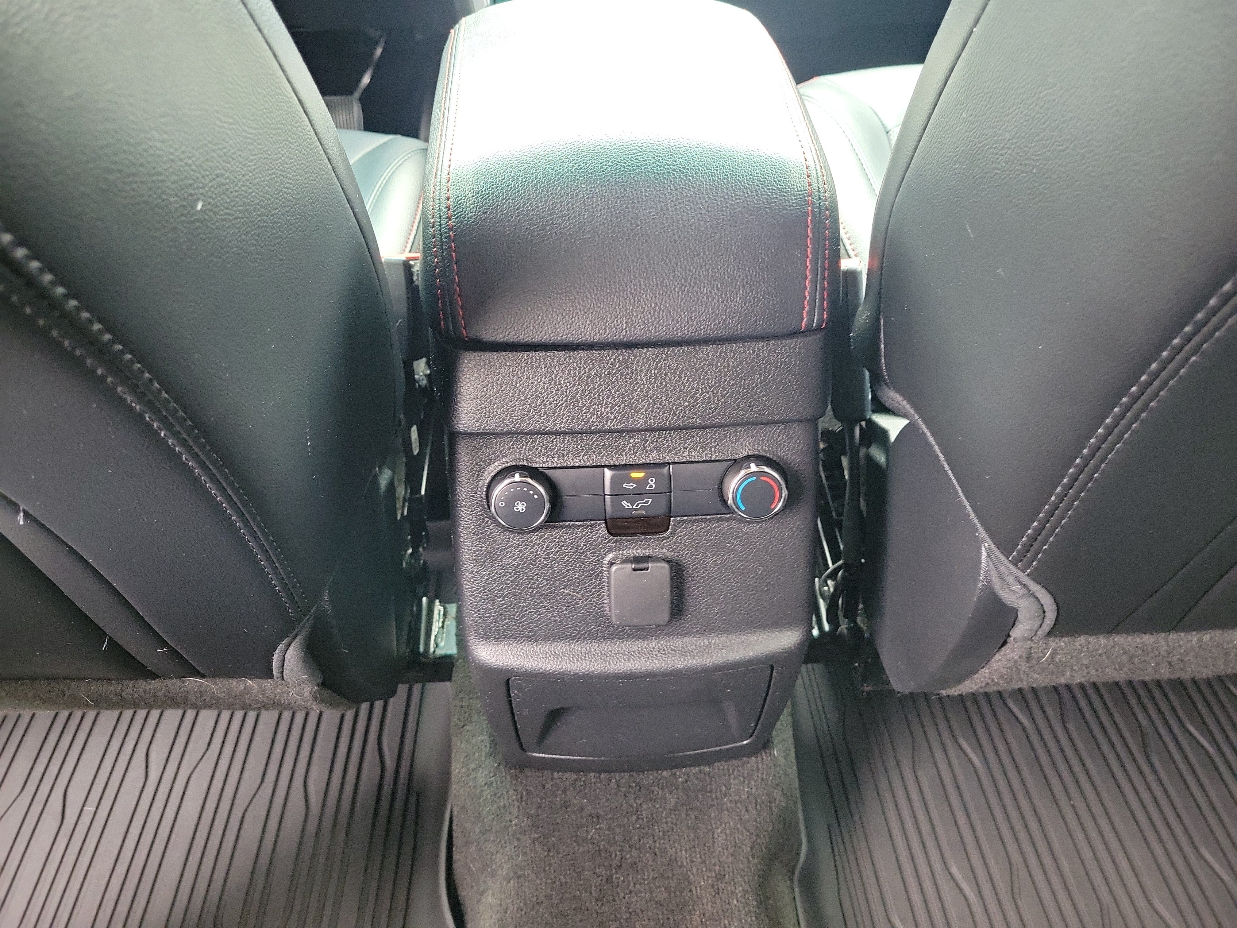 Used 2017 Ford Explorer Sport AWD/4WD image 12