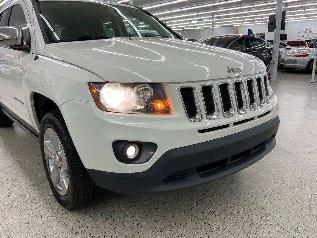 Used 2015 Jeep Compass Sport w/ Power Value Group AWD/4WD image 34