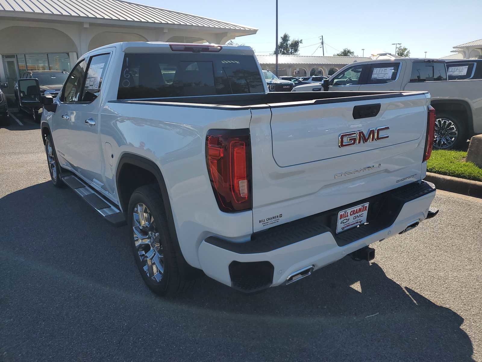New 2026 GMC Sierra 1500 Denali w/ Technology Package image 3