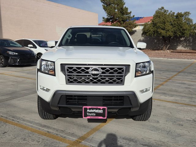 Used 2023 Nissan Frontier SV w/ SV Convenience Package image 2