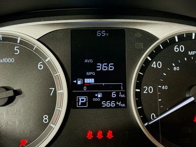 Used 2025 Nissan Versa S w/ Trunk Package FWD image 12
