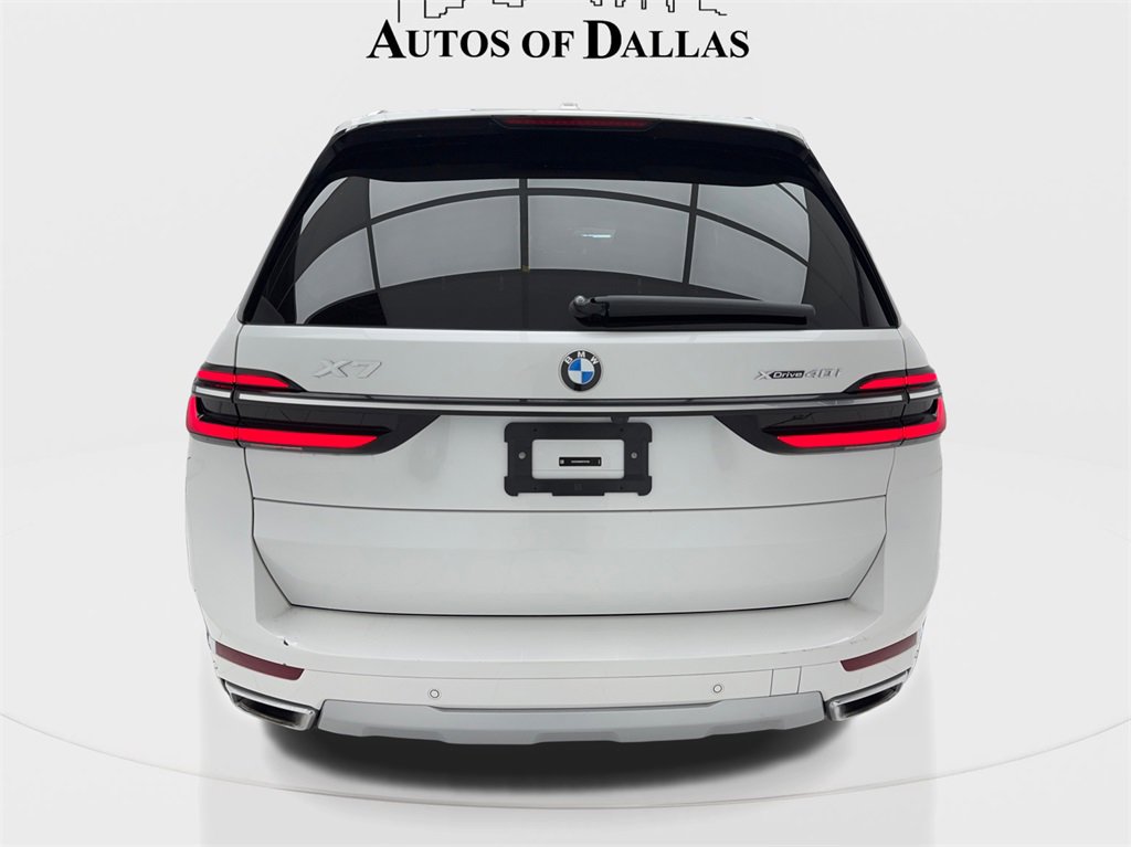 Used 2024 BMW X7 xDrive40i image 11