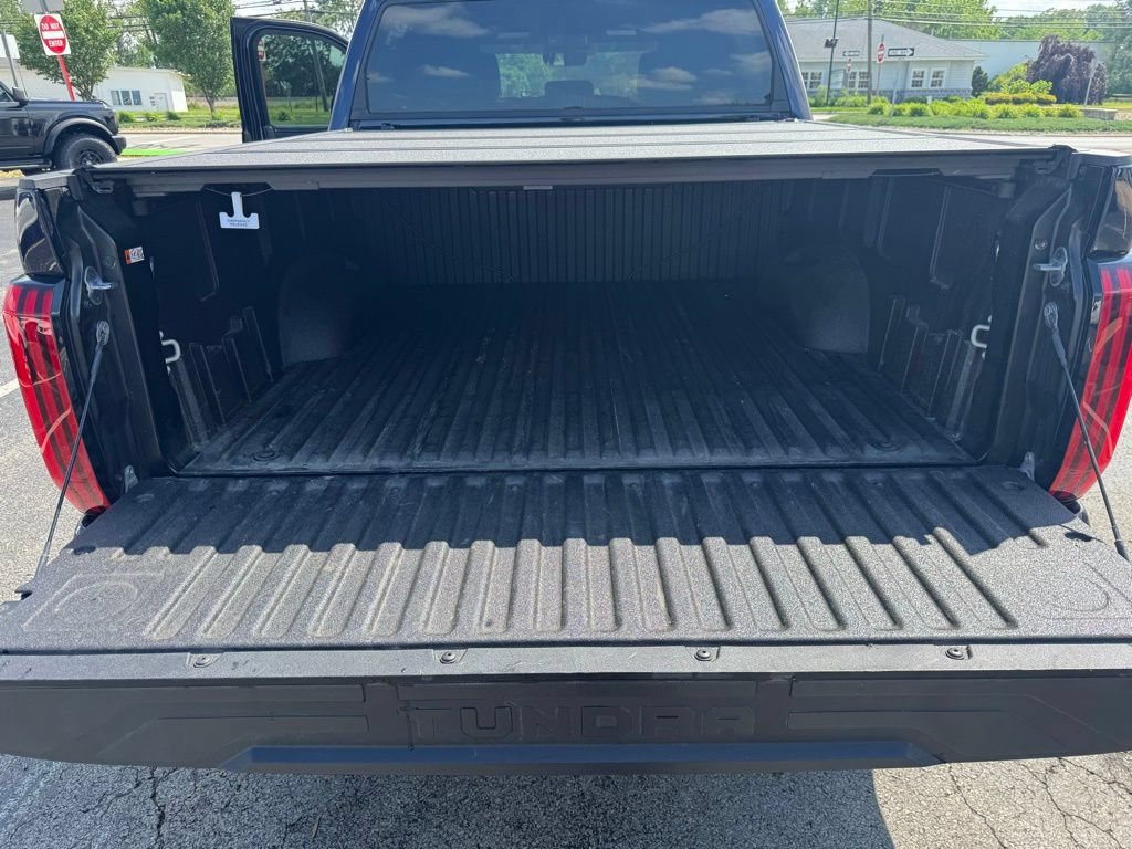 Used 2026 Toyota Tundra Limited AWD/4WD image 8