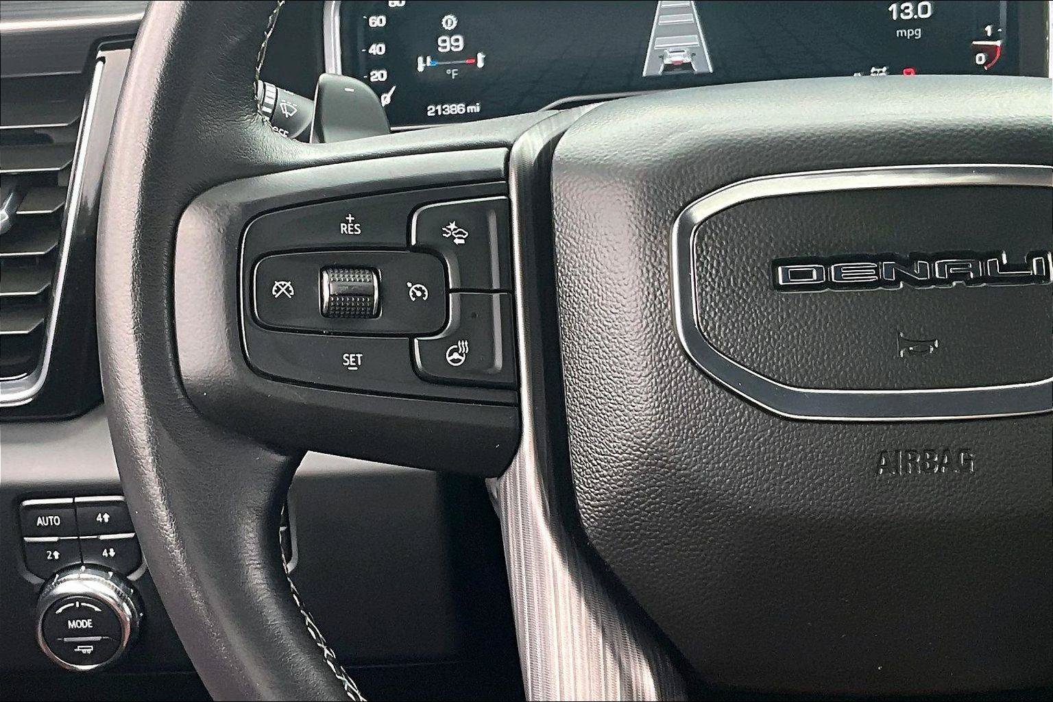 Used 2022 GMC Sierra 1500 Denali Ultimate AWD/4WD image 12