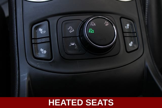 Used 2022 GMC Terrain SLT w/ GMC Pro Grade Package AWD/4WD image 5