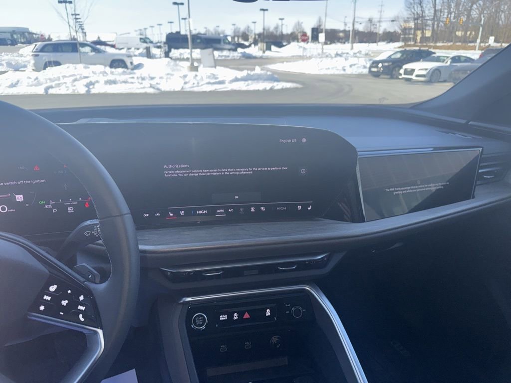 Used 2025 Audi Q5 Prestige image 16