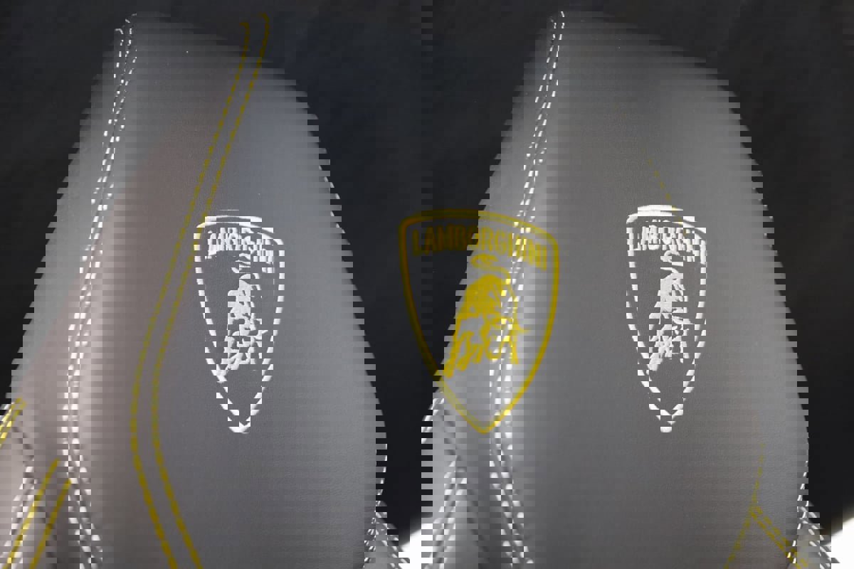 Used 2021 Lamborghini Urus image 16