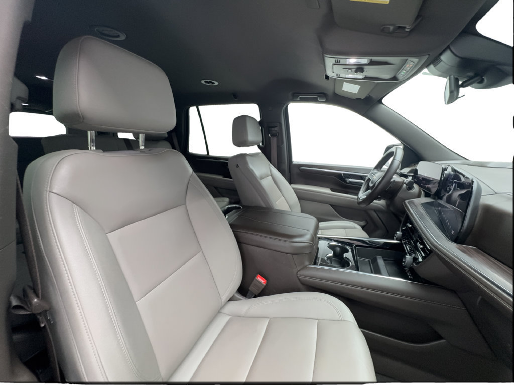 Used 2025 Chevrolet Tahoe LT RWD image 34