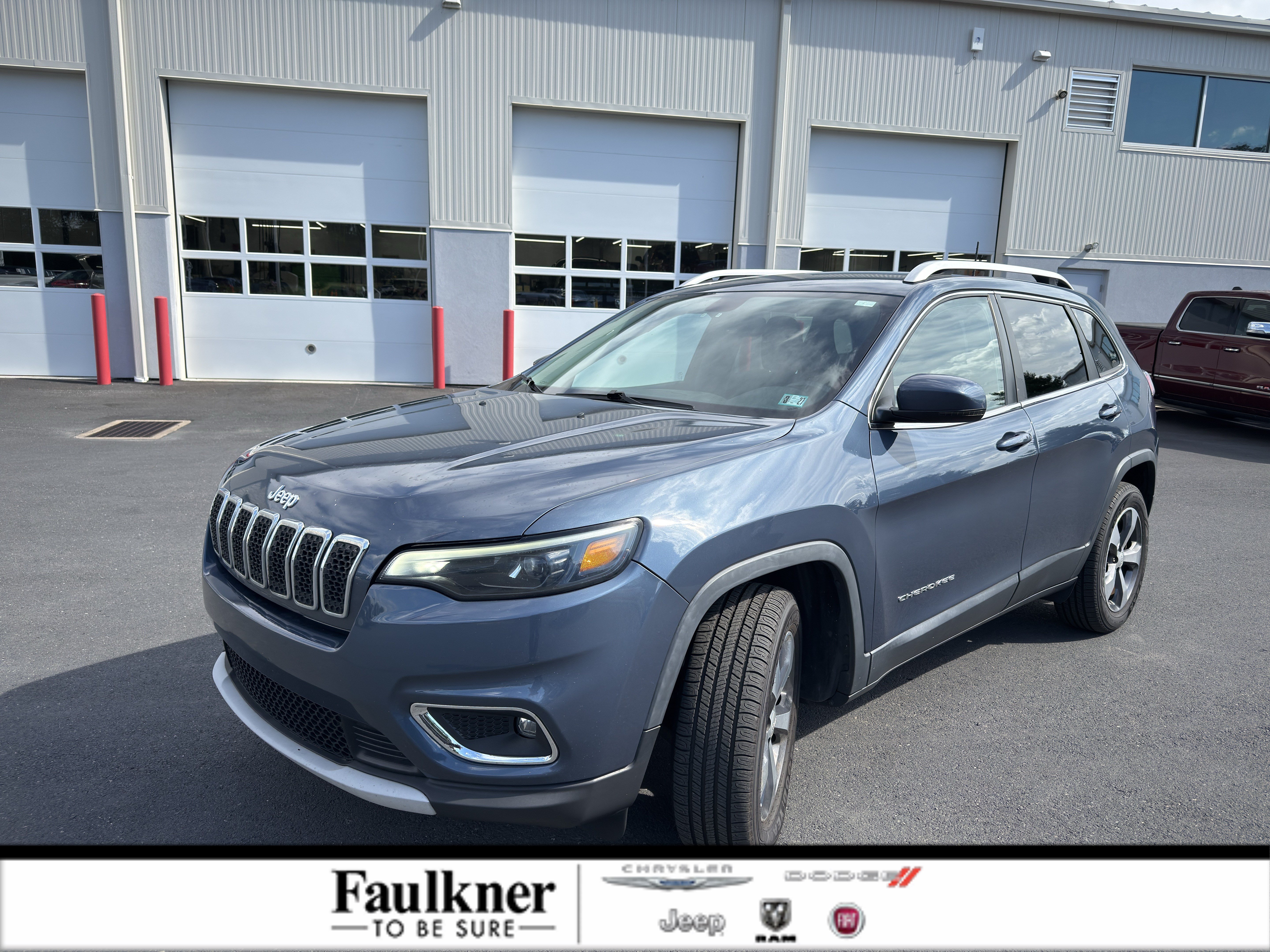 Used 2019 Jeep Cherokee Limited AWD/4WD video 1