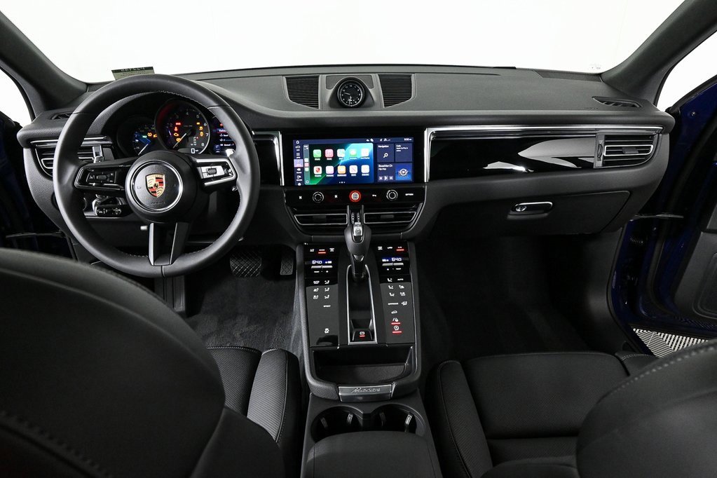 New 2025 Porsche Macan image 20