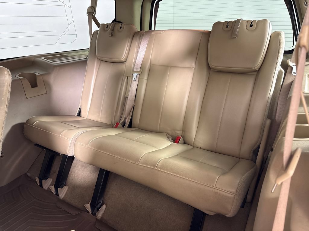 Used 2014 Ford Expedition EL XLT w/ Equipment Group 202A AWD/4WD image 31
