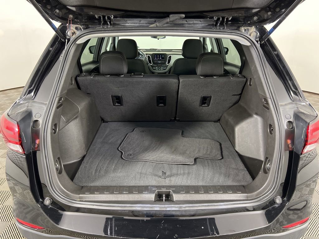 Used 2022 Chevrolet Equinox LS w/ LS Convenience Package FWD image 22