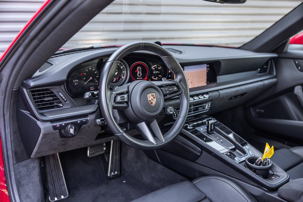 Certified 2024 Porsche 911 Carrera GTS RWD image 4