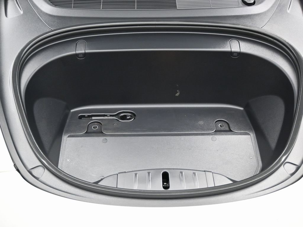 Used 2019 Tesla Model 3 Standard Range Plus image 43
