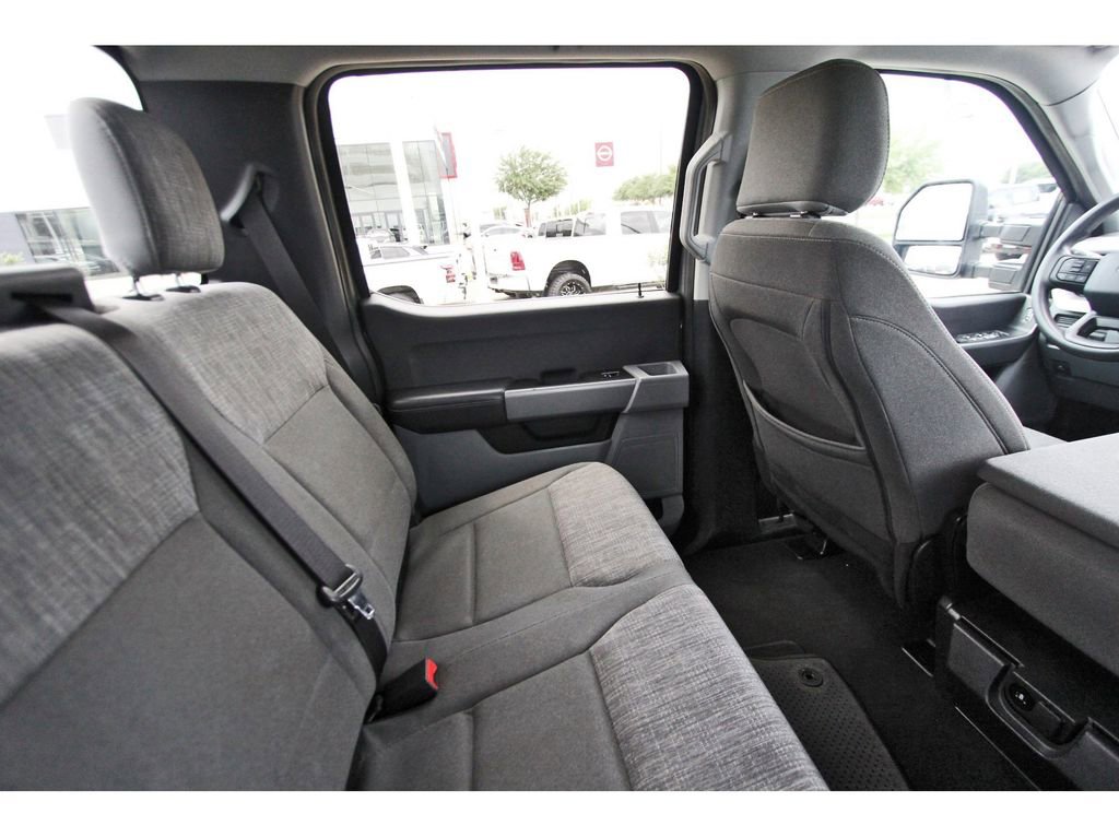 Used 2024 Ford F250 XLT image 10