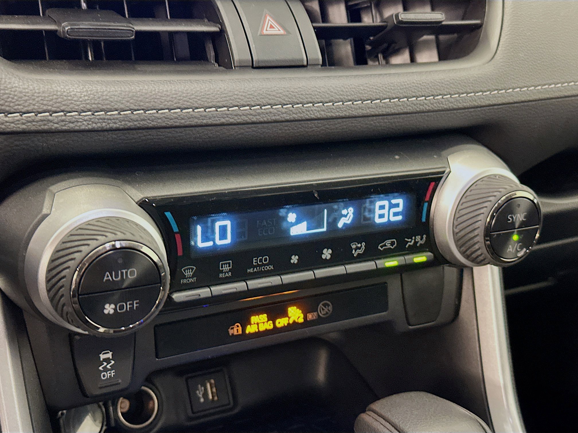 Used 2025 Toyota RAV4 LE image 24