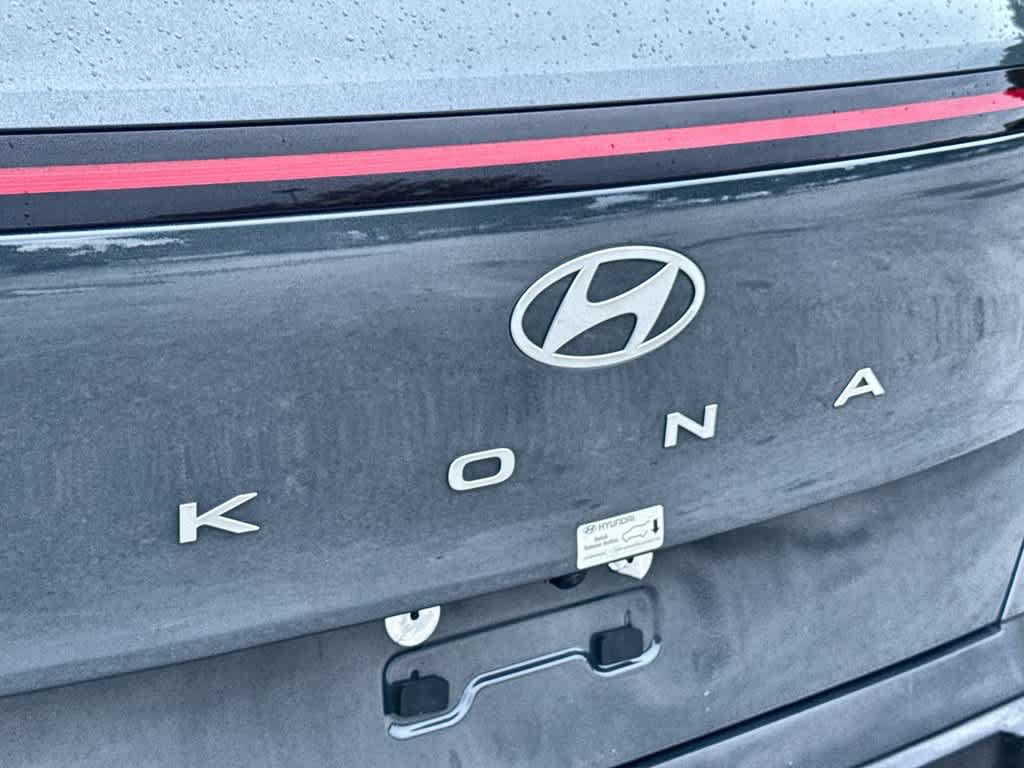 Used 2025 Hyundai Kona SEL FWD image 10