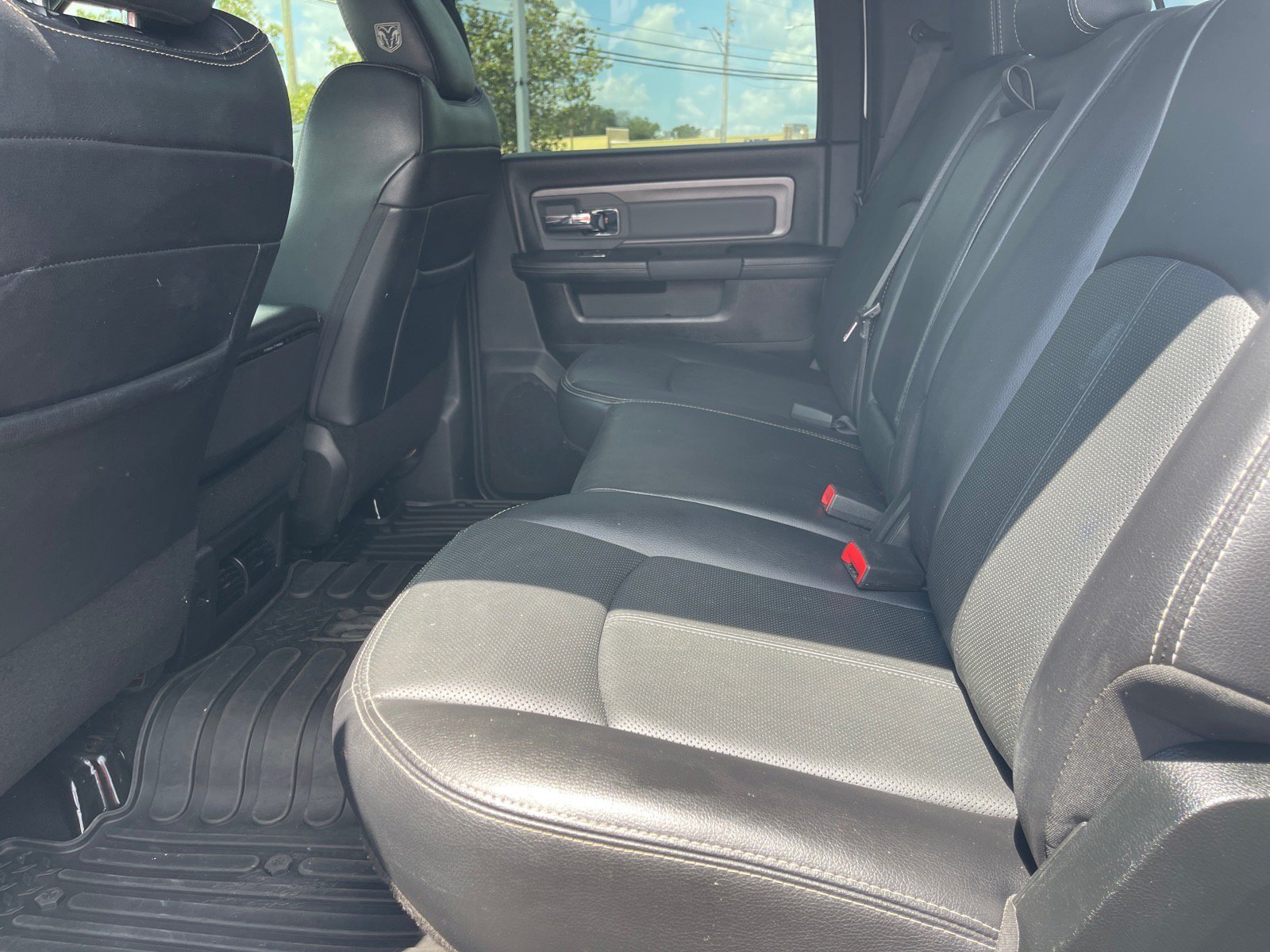 Used 2018 RAM 2500 Power Wagon w/ Leather & Luxury Group AWD/4WD image 11