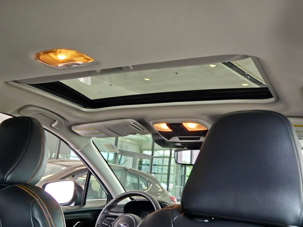 Used 2024 Subaru Crosstrek 2.5i Limited w/ Crosstrek Mirror Package image 7