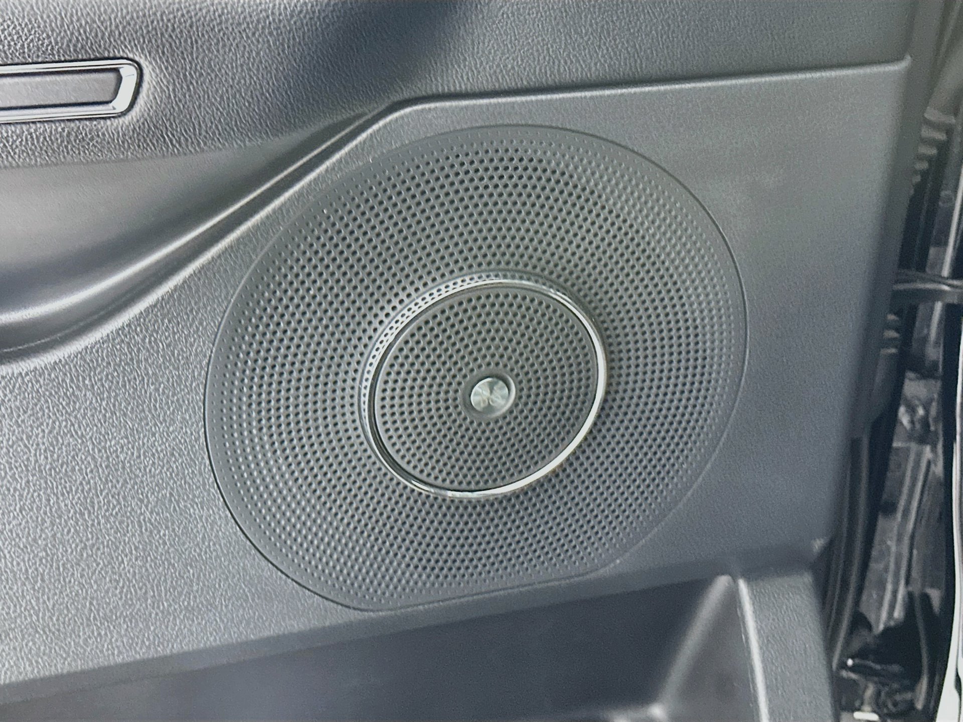 Used 2022 Ford Expedition Limited RWD image 20