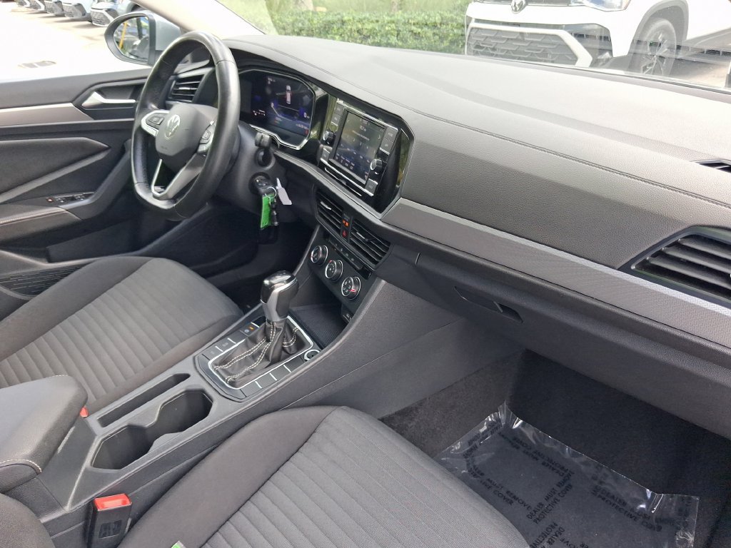 Certified 2024 Volkswagen Jetta S FWD image 16