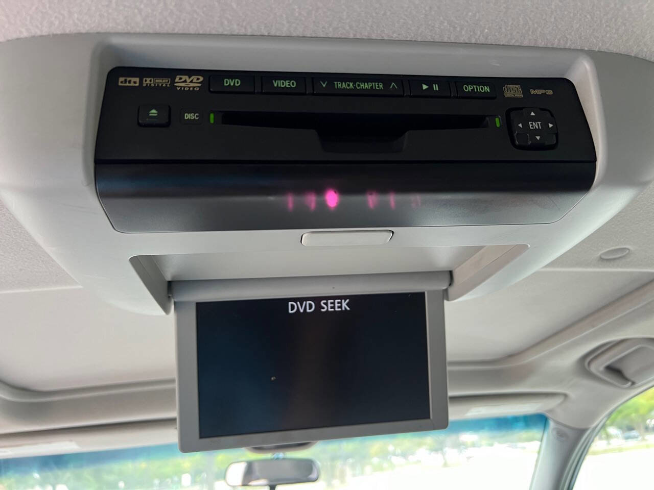 Used 2009 Toyota Sienna XLE FWD image 19