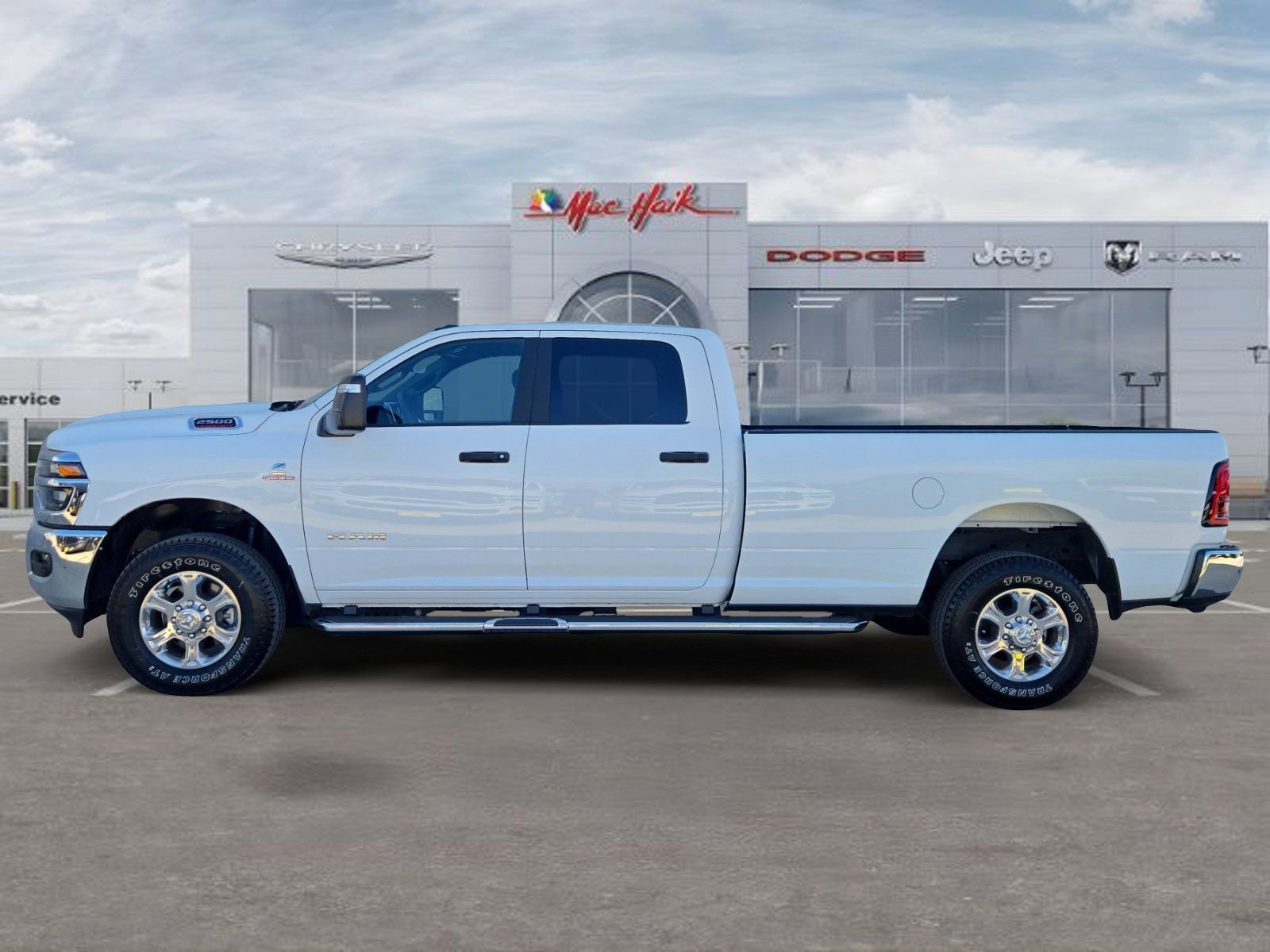 Used 2025 RAM 2500 Lone Star AWD/4WD image 2