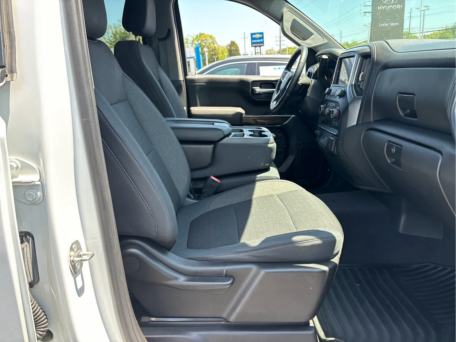Certified 2019 Chevrolet Silverado 1500 LT w/ All-Star Edition AWD/4WD image 21