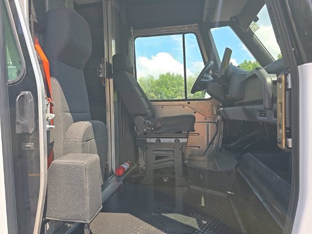 Used 2024 Chevrolet Brightdrop 600 w/ Commercial Equipment Package AWD/4WD image 7
