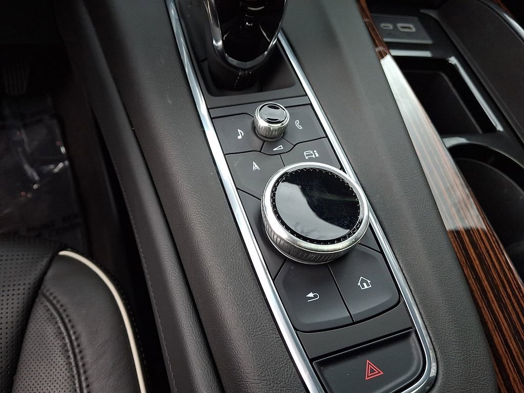 Used 2023 Cadillac Escalade Premium Luxury w/ LPO, Radiant Package AWD/4WD image 26