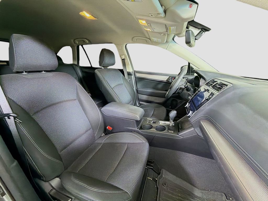 Used 2019 Subaru Outback 2.5i Premium image 27