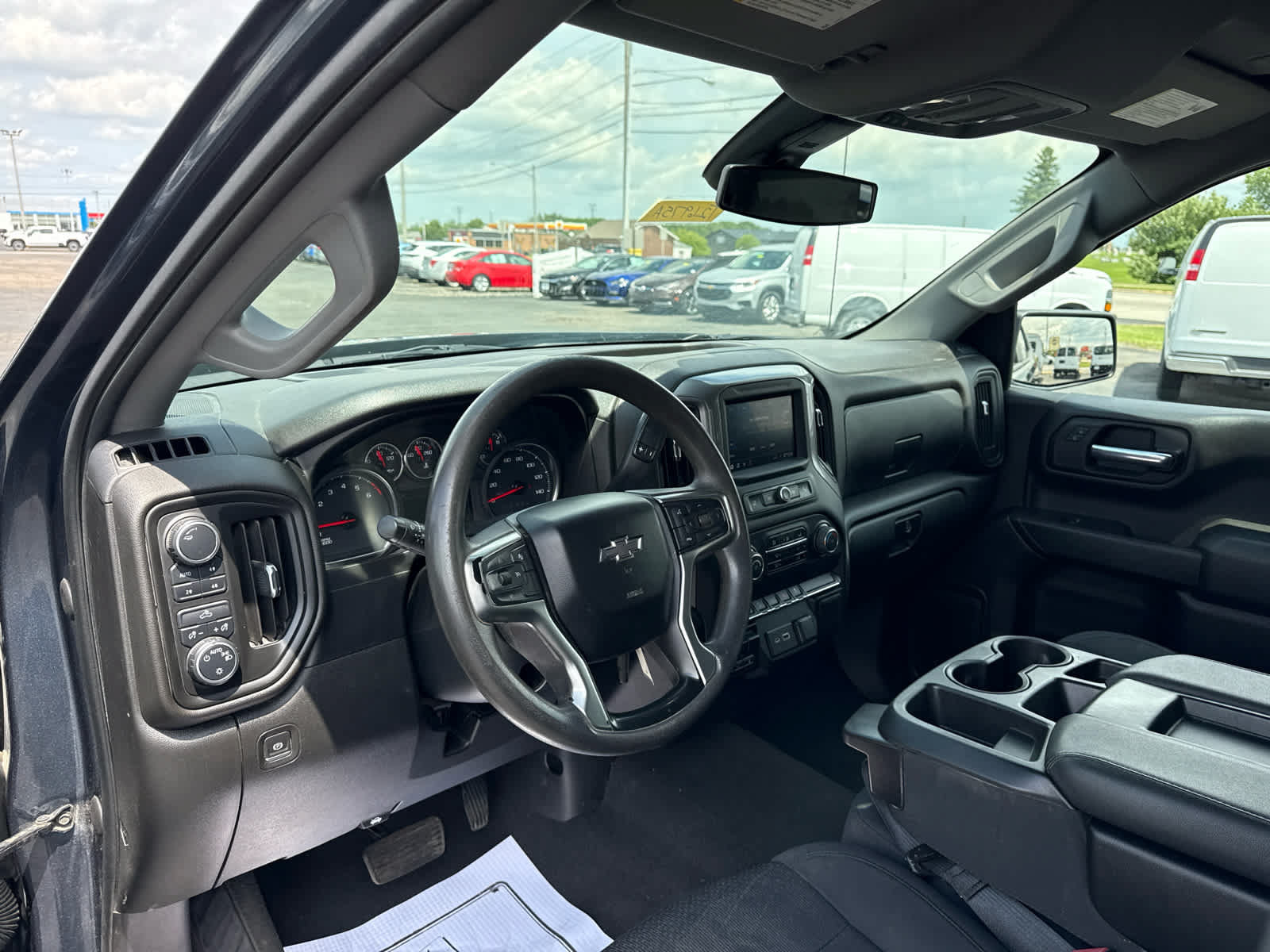 Used 2021 Chevrolet Silverado 1500 Custom Trail Boss w/ Safety Confidence Package AWD/4WD image 12