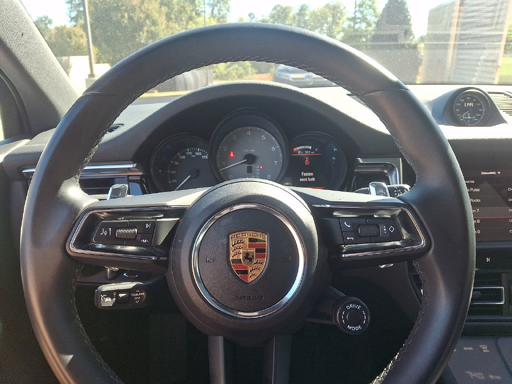 Used 2024 Porsche Macan S AWD/4WD image 20