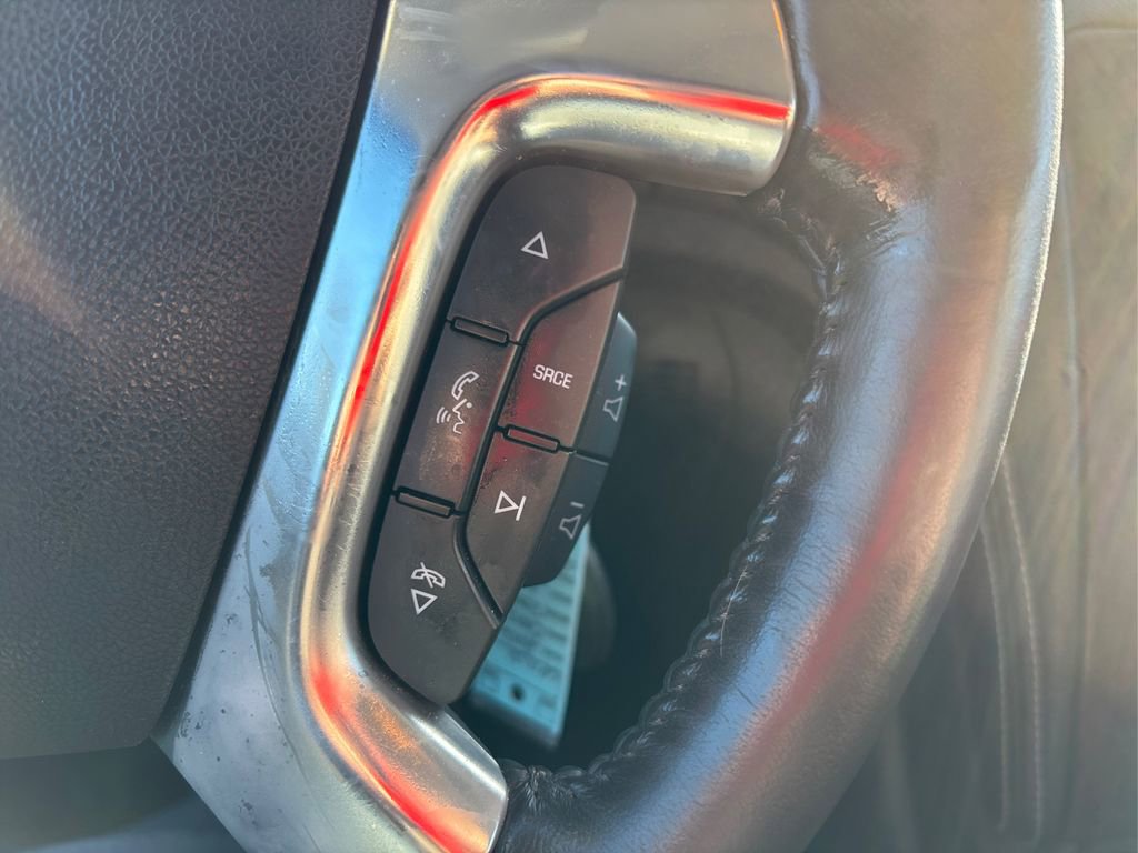 Used 2016 Chevrolet Traverse LT image 26