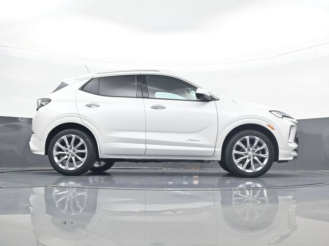 Used 2024 Buick Encore GX Avenir w/ Avenir Convenience Package AWD/4WD image 24