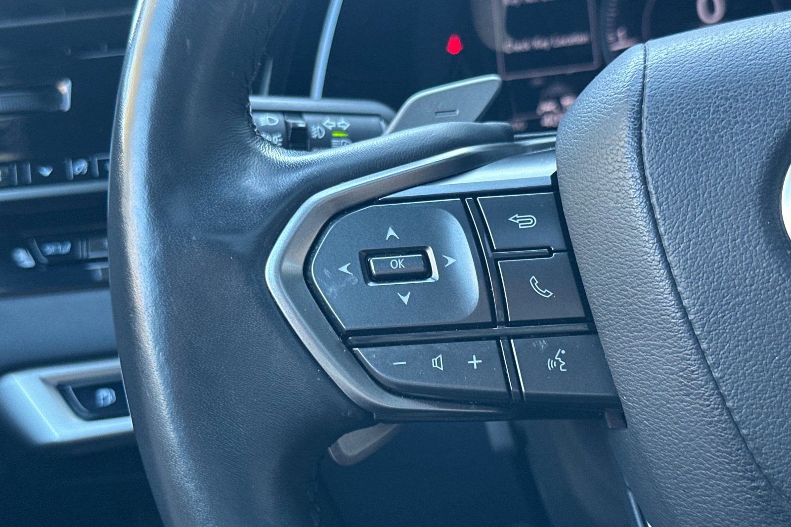 Used 2023 Lexus RX 350 Premium Plus w/ Cold Area Package image 30