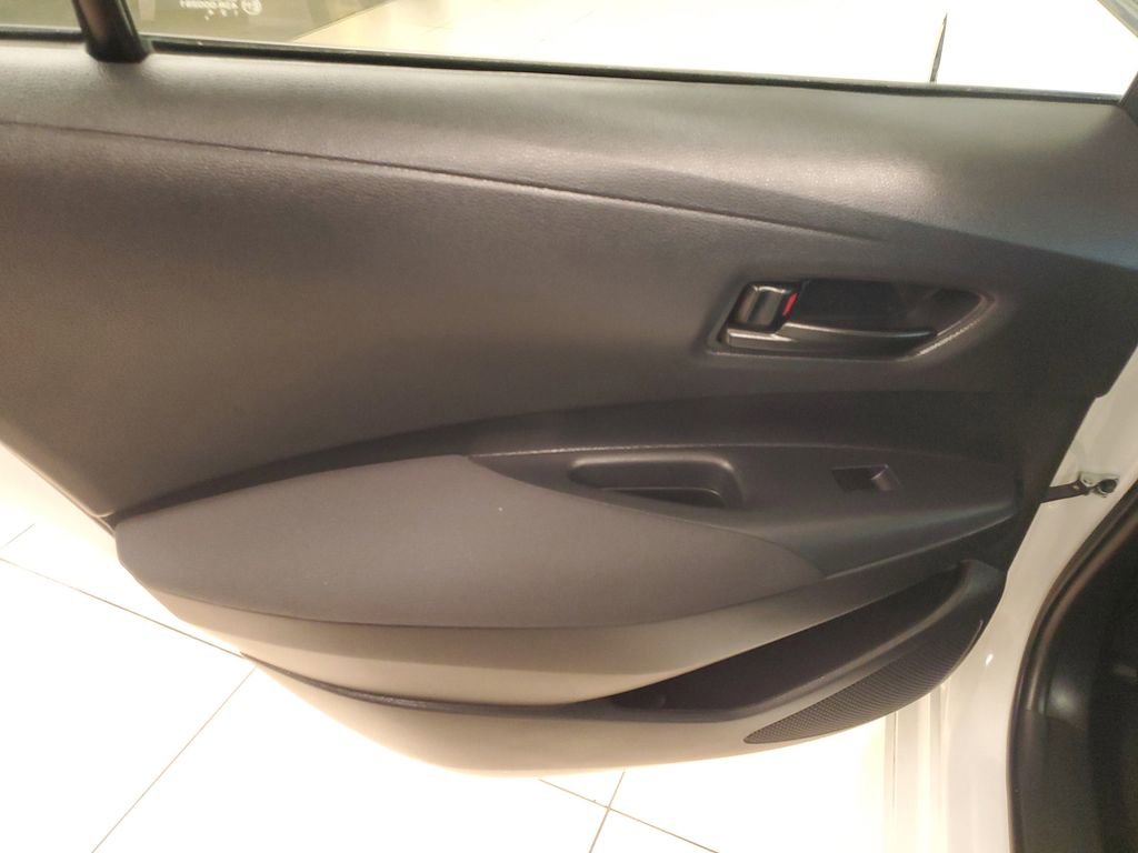Used 2024 Toyota Corolla LE FWD image 13
